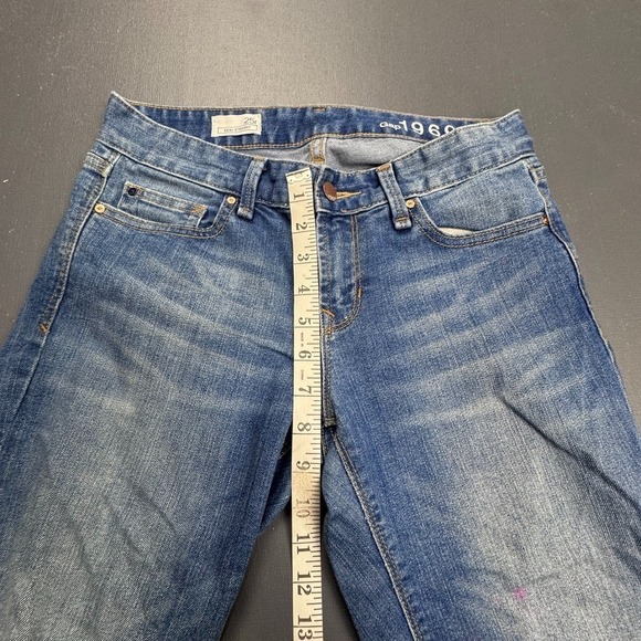 Gap 1969 Real Straight Jeans Women's 28 Blue Mid Rise Stretch Distressed Faded - Picture 7 of 16